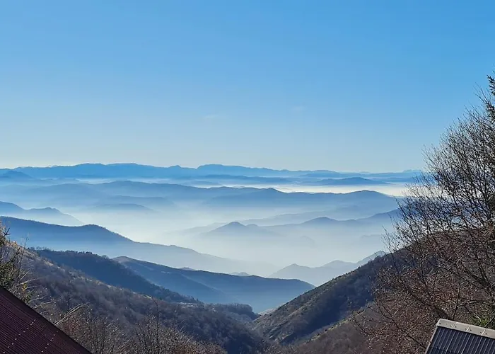 Mountain House Mijatovic Feriehus *